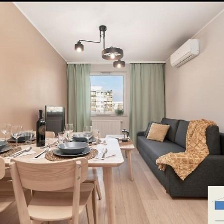 Apartamento Szóste piętro Breslavia Exterior foto