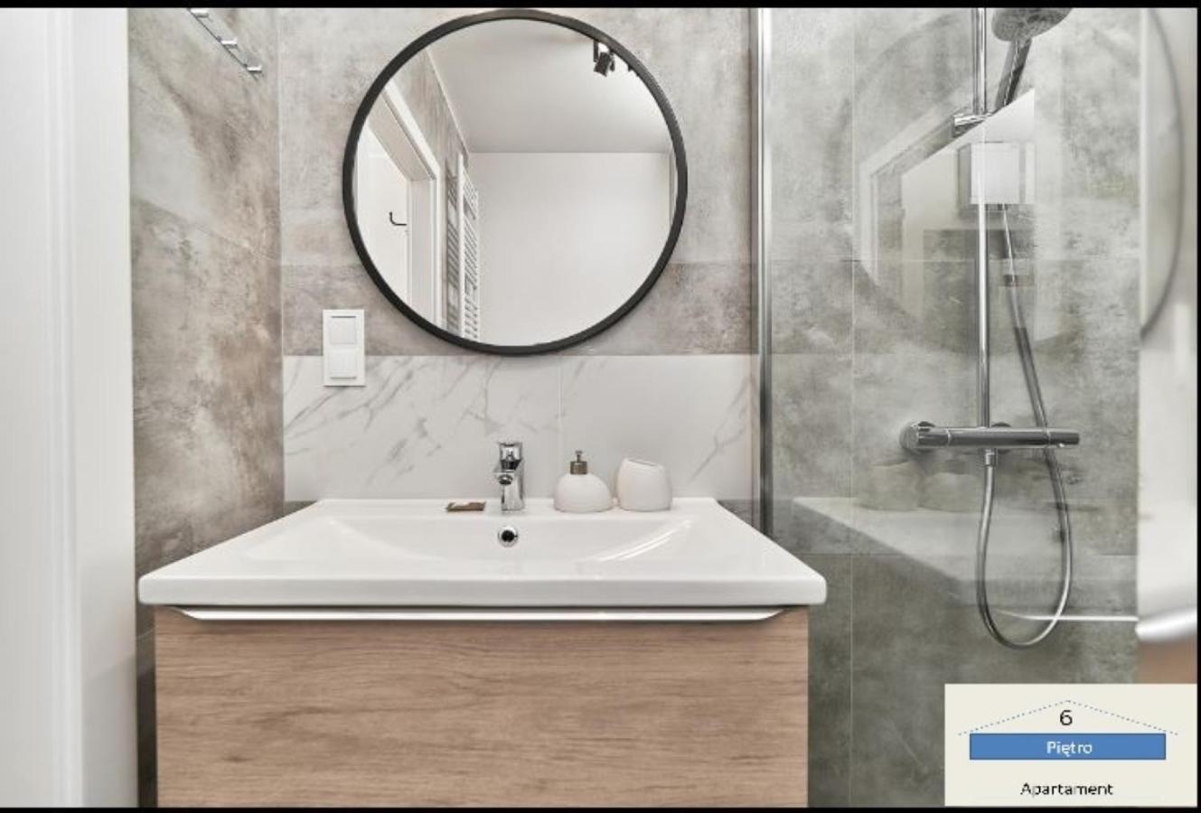 Apartamento Szóste piętro Breslavia Exterior foto