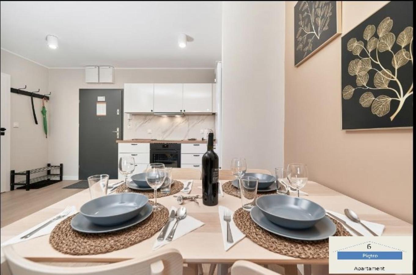 Apartamento Szóste piętro Breslavia Exterior foto