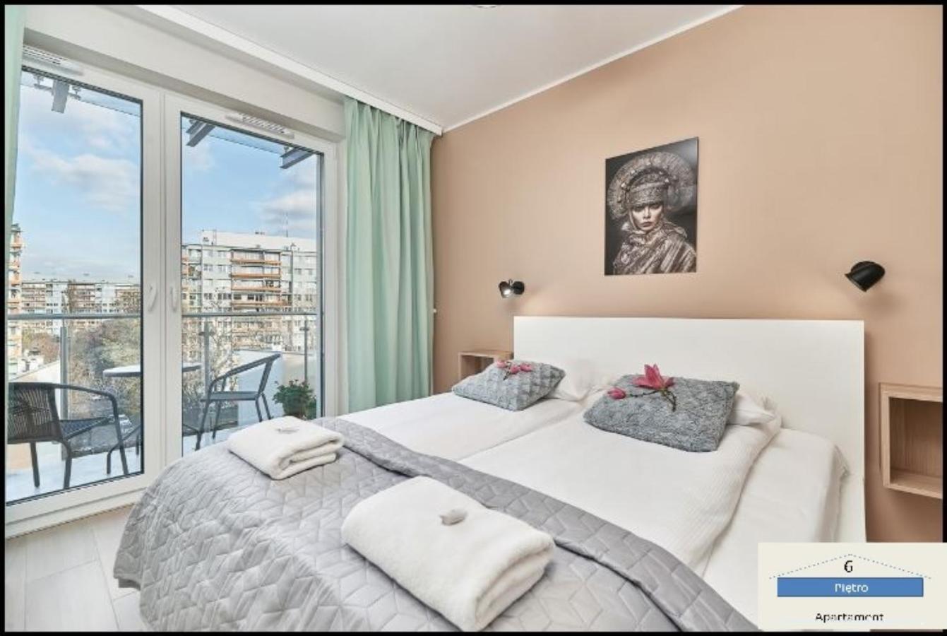 Apartamento Szóste piętro Breslavia Exterior foto